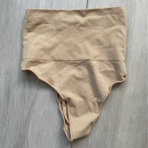 Skims thong shapewear